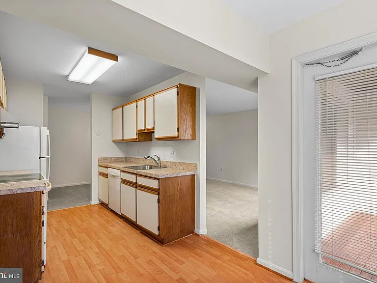 9555 Battery Heights Blvd #203 — Photo 14