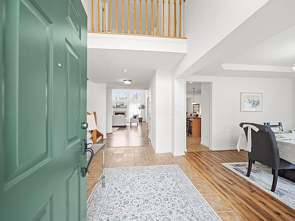 3rd image of 2659 Roe Dr