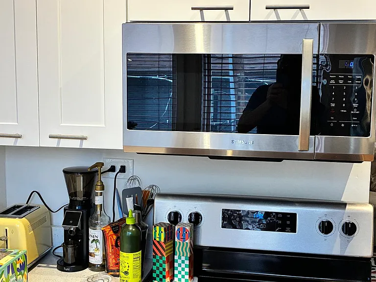 Partial view of kitchen