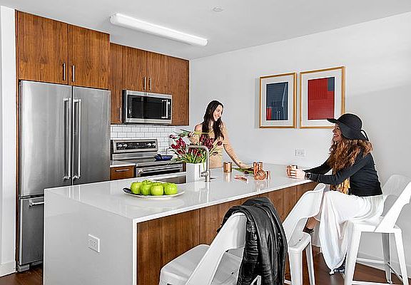 3rd image of 120 Nassau St #4F