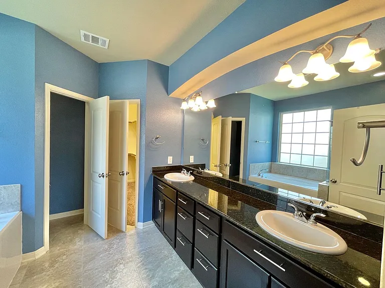 3607 Rusack Dr — Photo 20