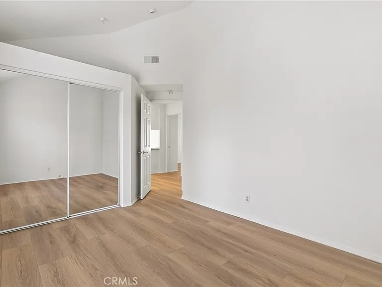 14075 Lemoli Ave — Photo 31