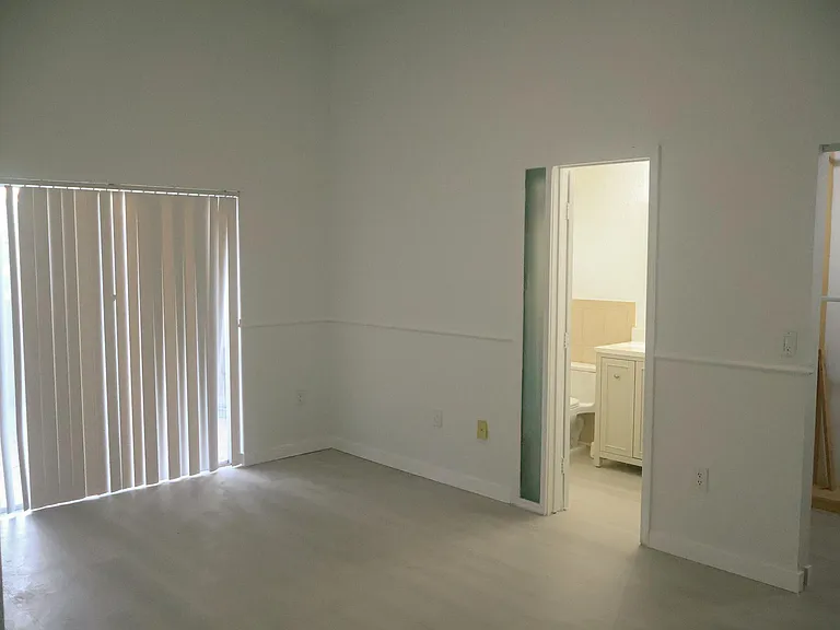 14750 SW 156th Ave — Photo 14