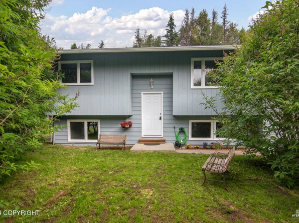 109 Harbor Ave, Kenai, AK 99611