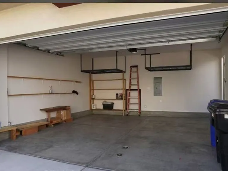 10519 Wilding Dr — Photo 37