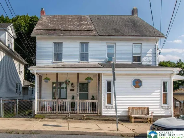 422 William St, Pen Argyl, PA 18072