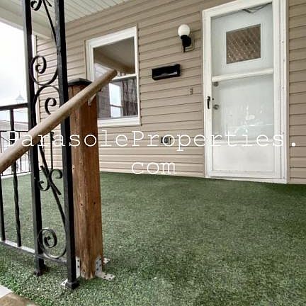 3rd image of 612 Lincoln St