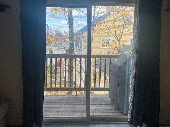 Living Room Porch