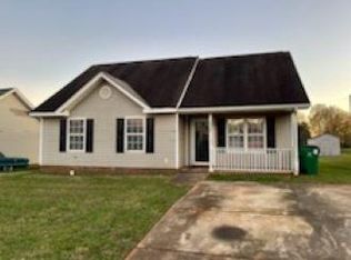 1522 Hudson Graham Ln, Charlotte, NC 28216