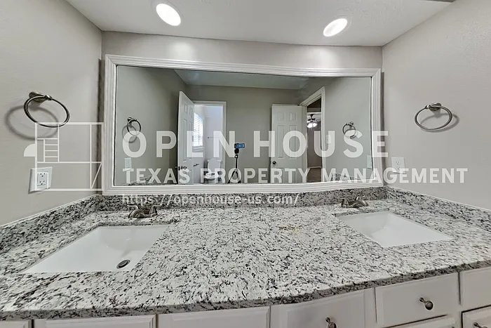 2507 Brookdale Dr — Photo 18