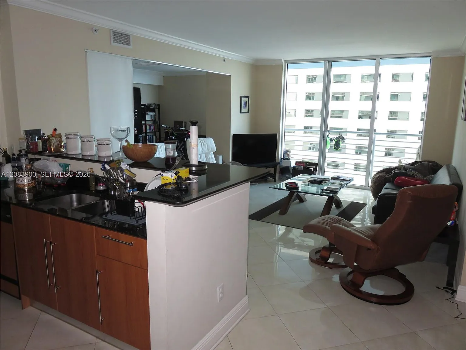 One Miami East — Photo 3