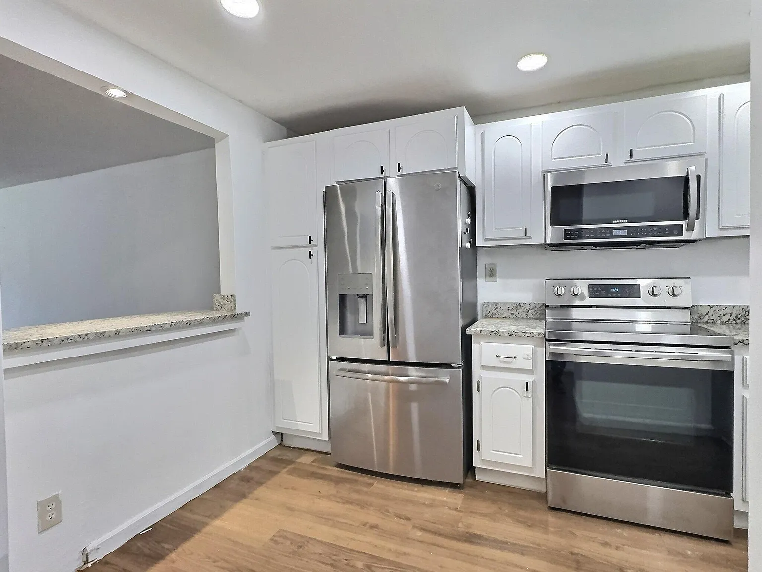 2 bed, 2.0 bath, 1170 sqft, $1,900 — Photo 4