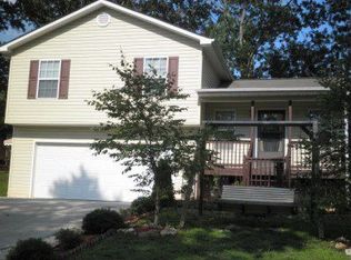 1803 Malone Dr, Dalton, GA 30720