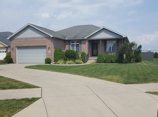 2855 Parkwood Dr, Troy, OH 45373