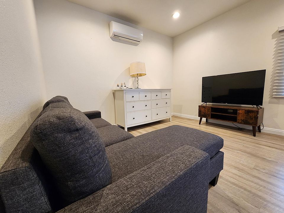 1033 W Notre Dame St, Upland, CA 91786 Zillow