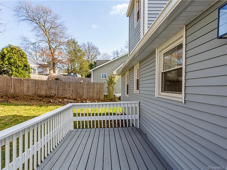 78 Rena Pl — Photo 22