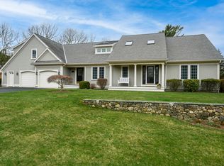 95 Equestrian Ln, East Falmouth, MA 02536
