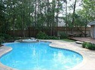 14 Skyland Pl, Spring, TX 77381
