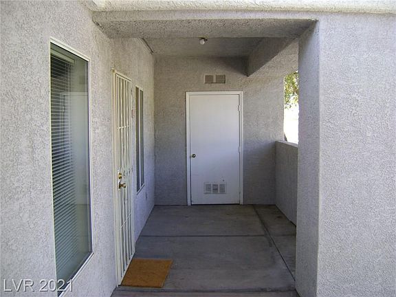 2nd image of 1622 N Jones Blvd