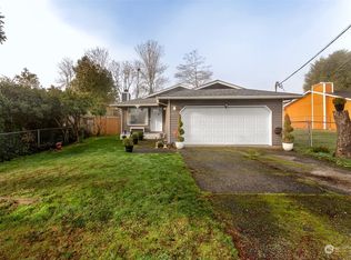 24221 14th Ave S, Seattle, WA