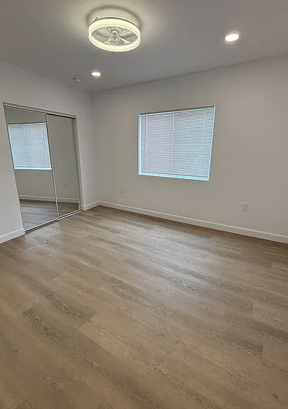 2280 S Barrington Ave #10 — Photo 9
