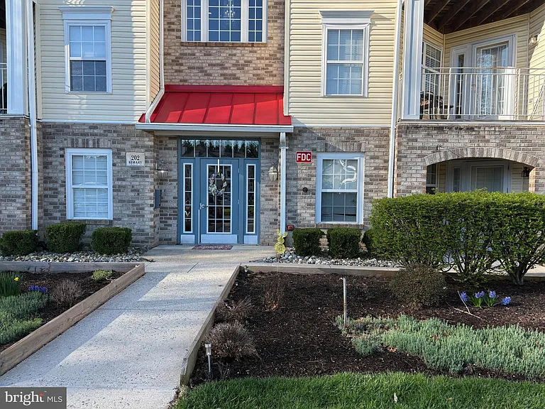 202 Kimary Ct #1A — Photo 1