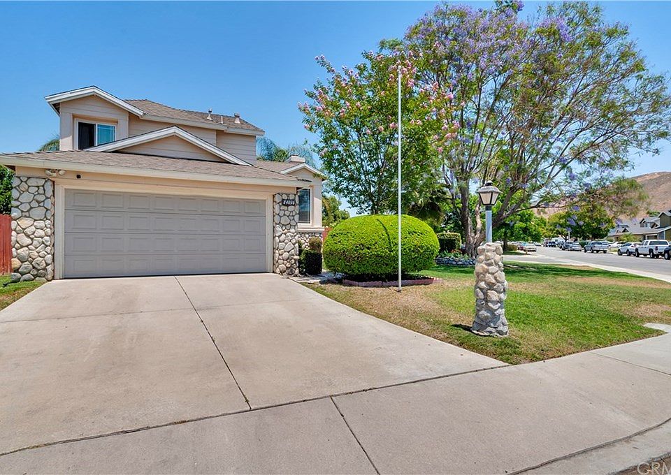 1st image of 14036 Weeping Willow Ln