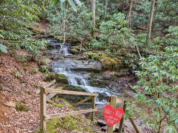 1012 Alarka Highlands, Bryson City, NC 28713