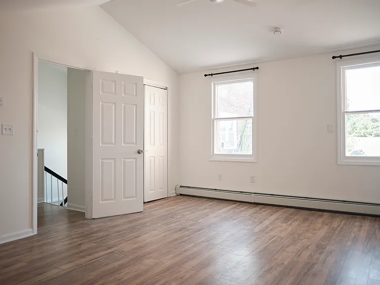 95 Liberty St #2 — Photo 12