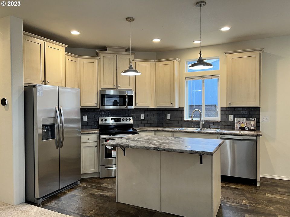 9700 SW Tualatin Rd Tualatin, OR Zillow Apartments for Rent in Tualatin