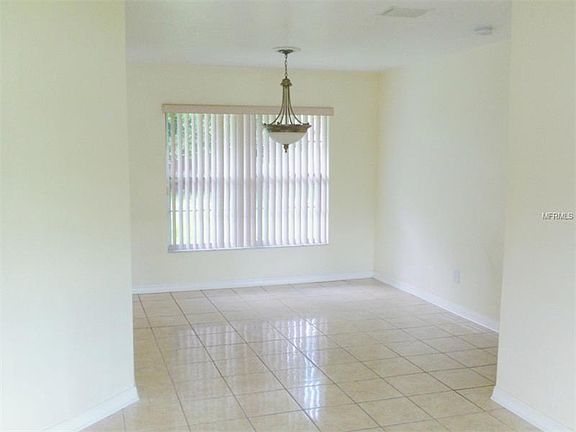 4th image of 12228 Viti St