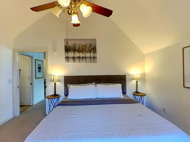 433 W San Antonio St #F — Photo 21