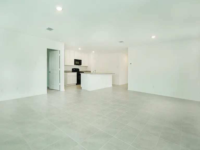 2905 Kings Table Ct — Photo 23
