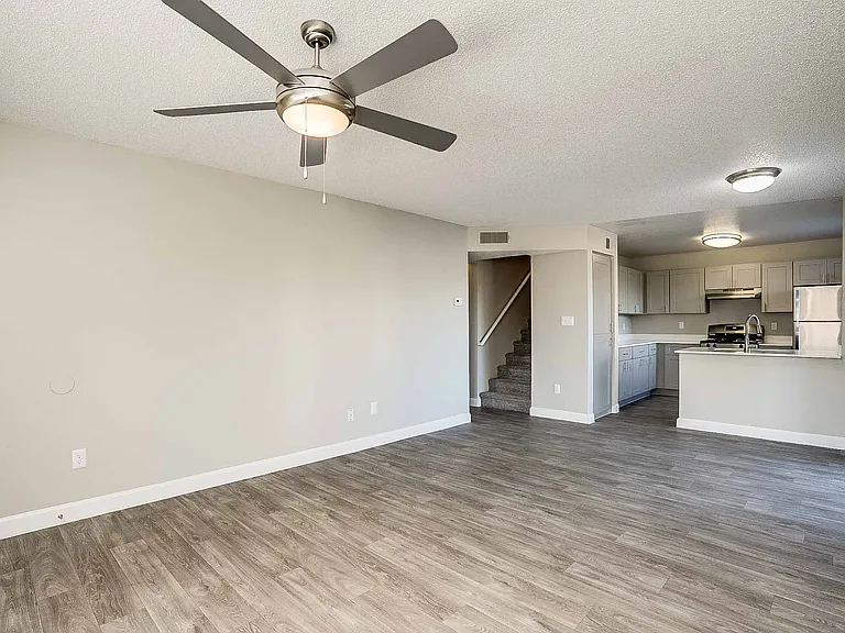 Sterling Point Apartment Homes — Photo 62