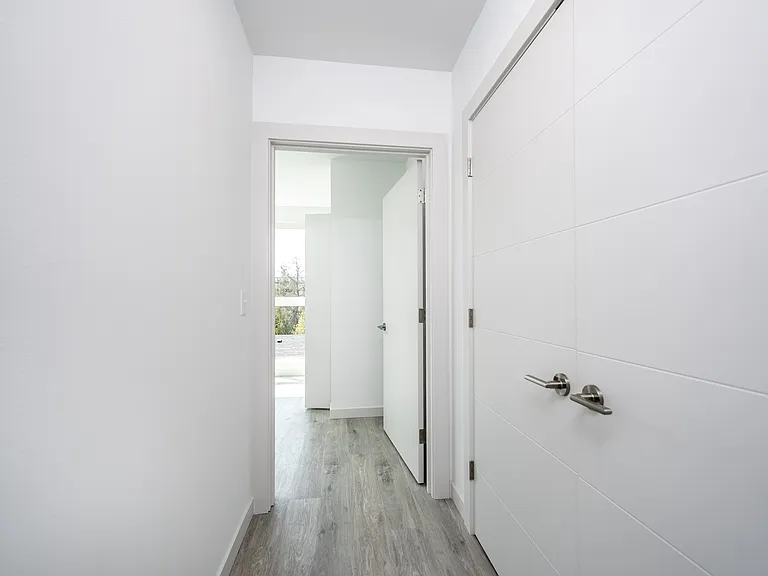 2 Bedroom 2 Bath Standard Hallway/Laundry 2 Bedroom 2 Bath Standard Hallway/Laundry