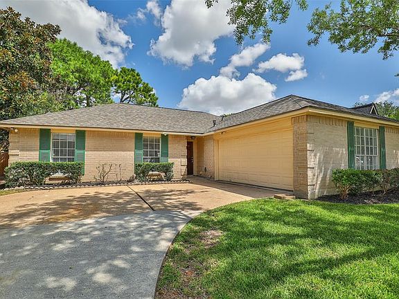2nd image of 14806 Oak Pines Dr