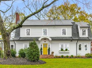 9 S Avondale Plz, Avondale Estates, GA 30002