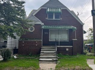 17126 Goddard Ave, Hamtramck, MI 48212