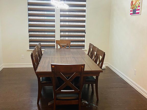 5th image of 701 Windward Dr