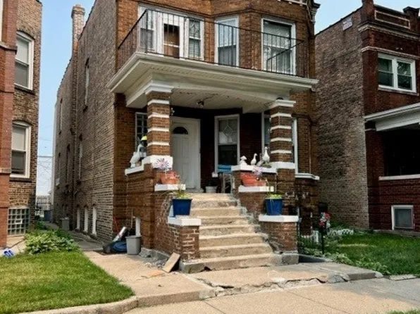 1005 N Menard Ave, Chicago, IL 60651