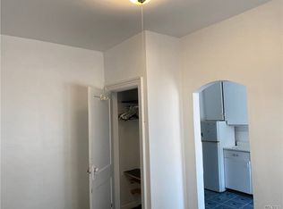 35-21 61st St, Woodside, NY 11377