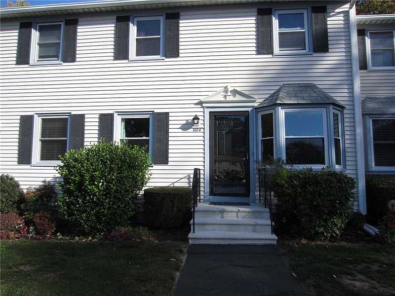 1st image of 804 Woodhaven Ct
