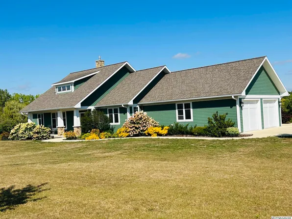 2103 332nd St, Osage, IA 50461