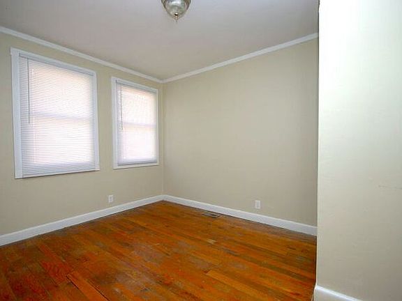 5th image of 606 S Andrews Ave APT A