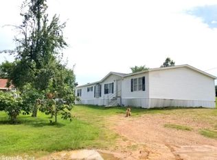 687 Piney Rd, De Queen, AR 71832