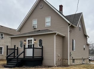 304 S 3rd St, Kirkland, IL