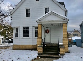 2282 Florian St, Hamtramck, MI 48212