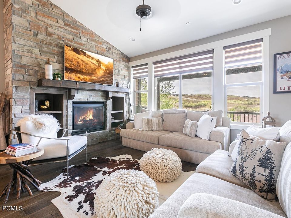 1st image of 1735 E Viewside Cir