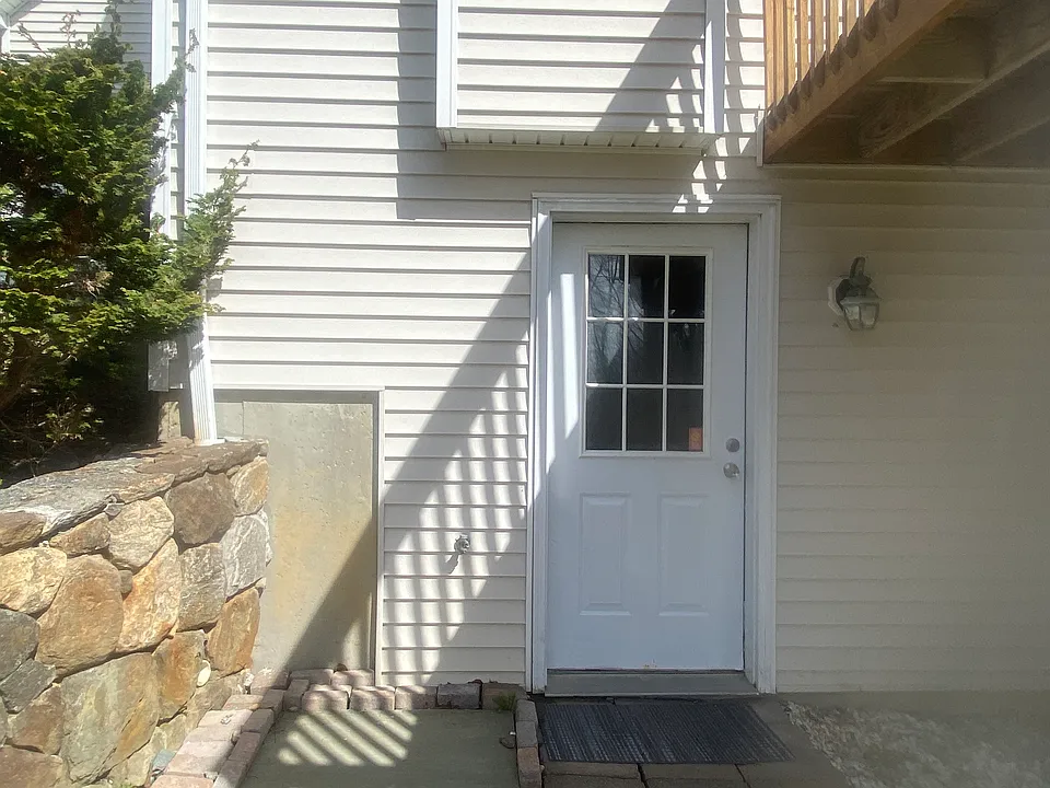31 Squire Hill Rd