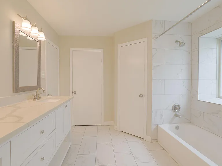 2825 Hickory Limb Ct — Photo 6